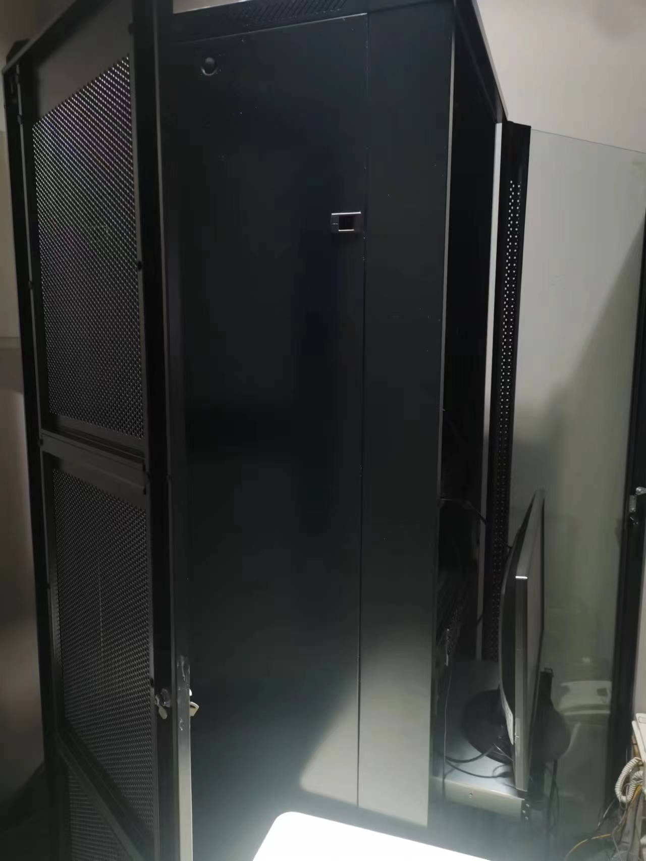 服務器租用服務的安全性和穩定性保障